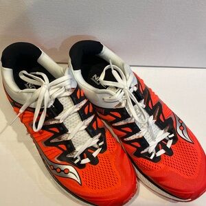 Saucony Women’s Size 11 Running Shoe